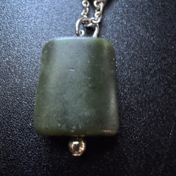 Handmade Jade Necklace - Picture 2 of 5
